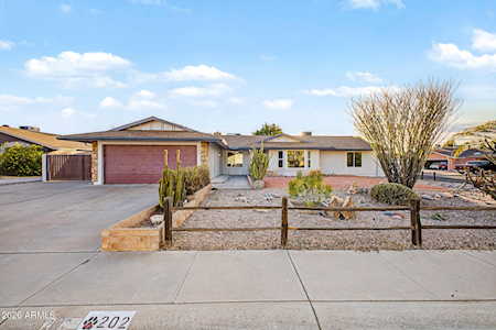 Property at 202 S KENNETH PL Chandler AZ 85226