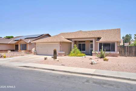 4132 W WHISPERING WIND DR Glendale AZ 85310 Property