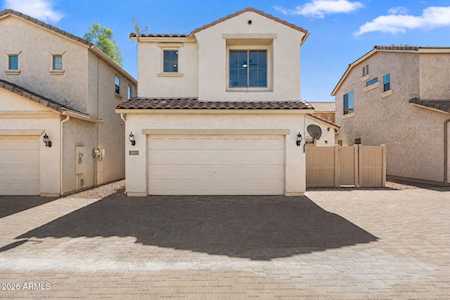 1943 W DAVIS RD Phoenix AZ 85023 Property