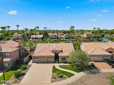 Property at 1819 E MONARCH BAY DR Gilbert AZ 85234
