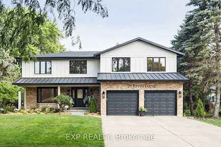 29 Kevin Dr Pelham, ON L0S 1E4