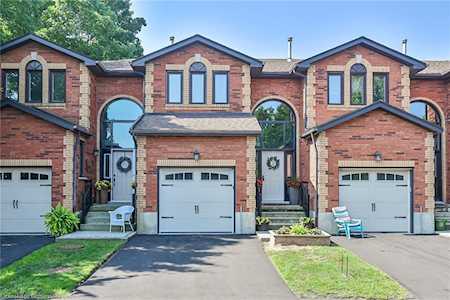 54 Argyle Street S #2 Caledonia, ON N3W 1H9