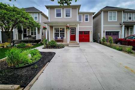 55 Cleghorn Drive Binbrook, ON L0R 1C0