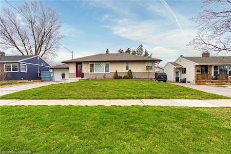 4382 Central Avenue Beamsville, ON L0R 1B6