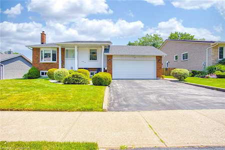 24 Samuel Road Grimsby, ON L3M 4P6