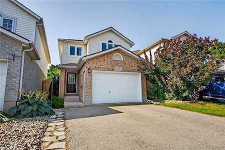 113 Pine Martin Crescent Kitchener, ON N2E 3S3