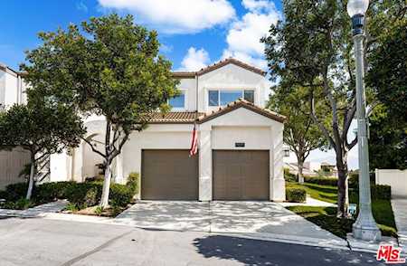 2130 Almeria St #105 Corona,  CA 92879