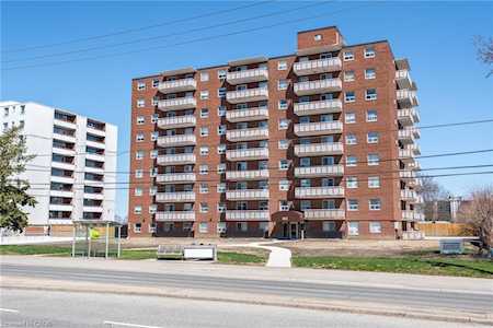 851 Queenston Road #803 Hamilton, ON L8G 1B4