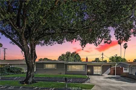 7042 Rainbow Ct Riverside,  CA 92506