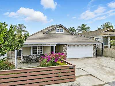 19530 Arcadia St Corona,  CA 92881