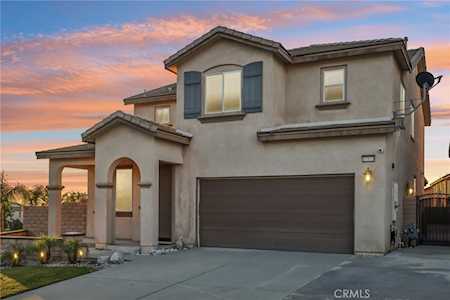 17573 Chervil Ln San Bernardino,  CA 92407