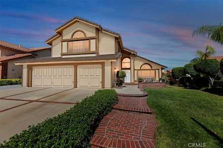 2450 Via Pacifica Corona,  CA 92882