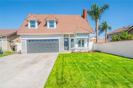 11321 Homewood Dr Fontana,  CA 92337