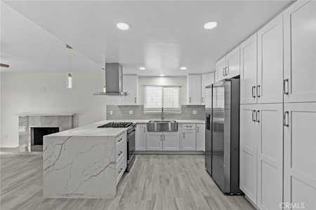 6140 Mckinley Ave San Bernardino,  CA 92404