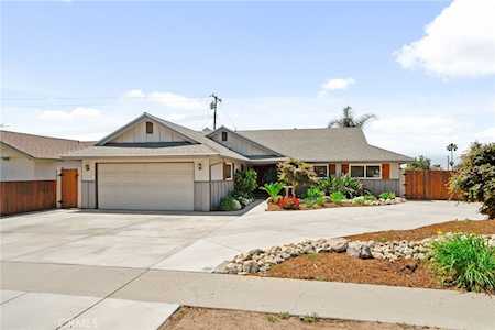 8631 Holly St Rancho Cucamonga,  CA 91701