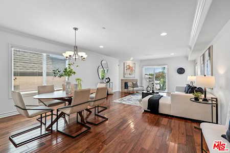 1920 Malcolm Ave #404 Los Angeles,  CA 90025