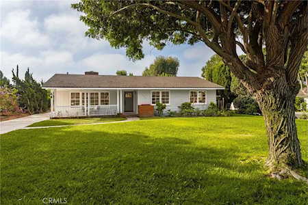 926 W. Valencia Mesa Drive Fullerton,  CA 92835