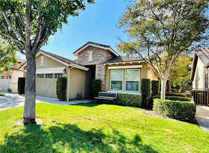 9143 Pinyon Point Corona,  CA 92883