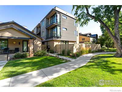 2709 Pine St Boulder, CO 80302