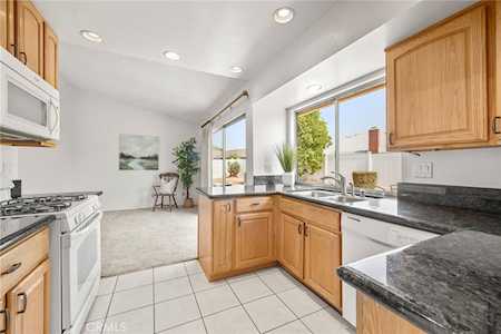 4035 Grimsby Ln Riverside,  CA 92505