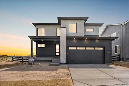 1300 Stillspring Ln Castle Pines, CO 80108