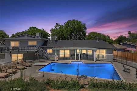 2350 Oak Crest Dr Riverside,  CA 92506