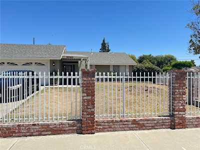 6848 Holbrook Way Riverside,  CA 92504