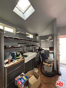 5157 Inglewood Blvd Culver City,  CA 90230