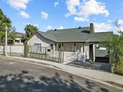 3812 Roderick Rd Los Angeles,  CA 90065