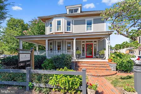 The Ultimate Neighborhood Guide To Del Ray, Alexandria VA For 2022