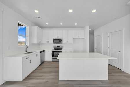 5599 Carnelian Parkway #605 St George, UT 84790