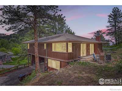 27 Arrowleaf Ct Boulder, CO 80304