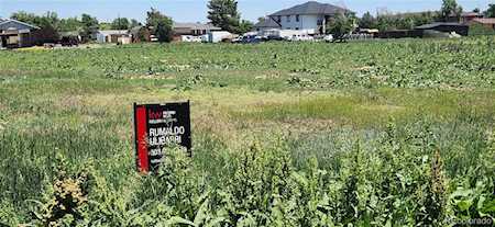 1053 N Joplin St Aurora, CO 80011