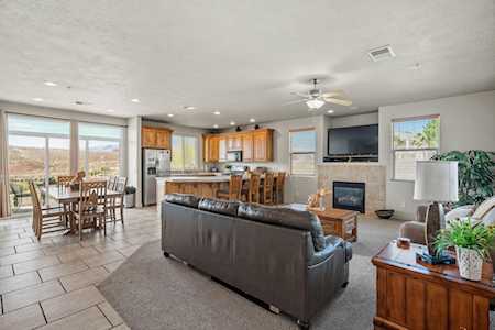 1845 W Canyon View #2012 St George, UT 84770