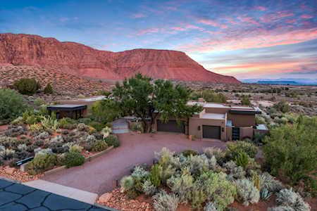 1450 Tuweap DR Ivins, UT 84738