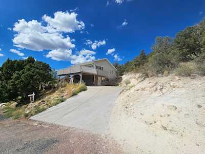 207 E Red Hill RD Central, UT 84722