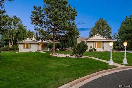 4290 Honey Locust Dr Englewood, CO 80113