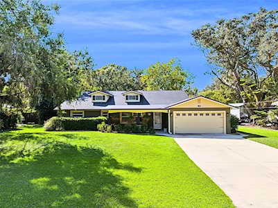 100 Temple Grove Dr Winter Garden,  FL 34787