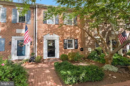 Tobacco Quay - Alexandria Real Estate