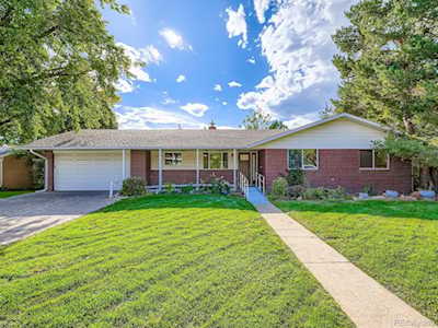 835 Hillside Ct Longmont, CO 80501