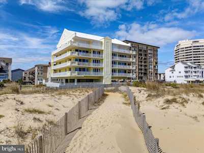 8307 Atlantic Ave #201 Ocean City, MD 21842