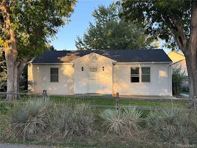 8360 S Zephyr St Littleton, CO 80128