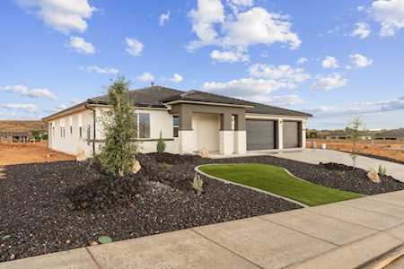 3835 W 2570 S Hurricane, UT 84737