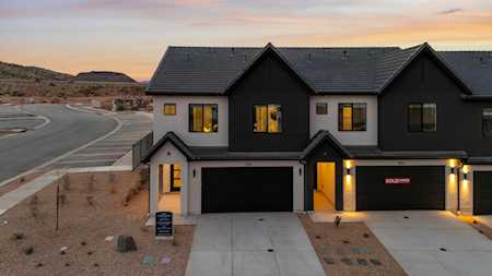 1742 S Ripple Rock DR #3161 Washington, UT 84780
