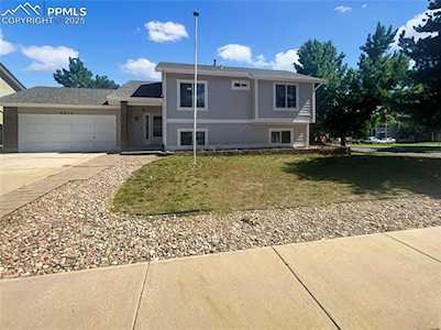 6815 Woodgate Court Colorado Springs, CO 80918