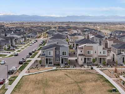 24333 E 41st Ave Aurora, CO 80019