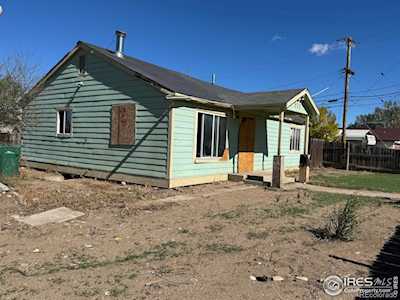 919 41st St Evans, CO 80620