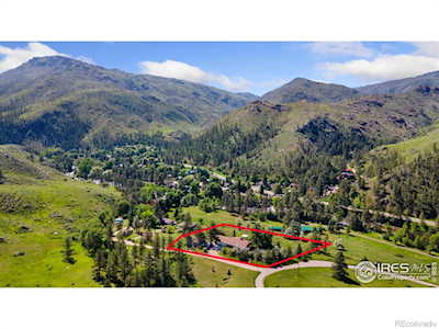 23 Wild River Rd Bellvue, CO 80512