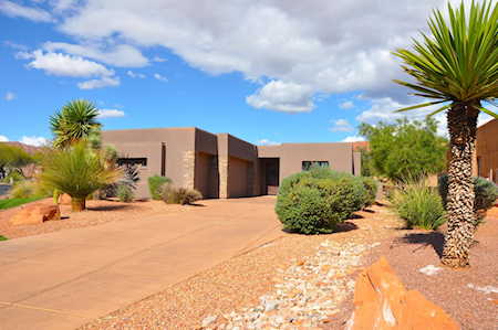 2254 N Cohonina CIR St George, UT 84770