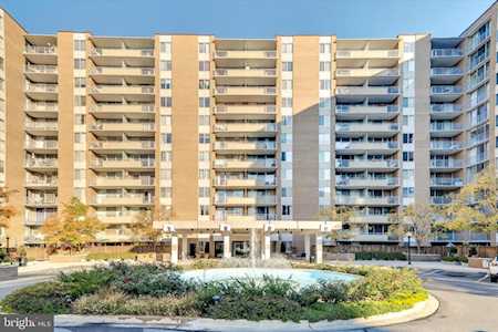 NEIGHBORHOOD × PORTER 568 Porter St, Gary, IN 46406 | Realtor.com®